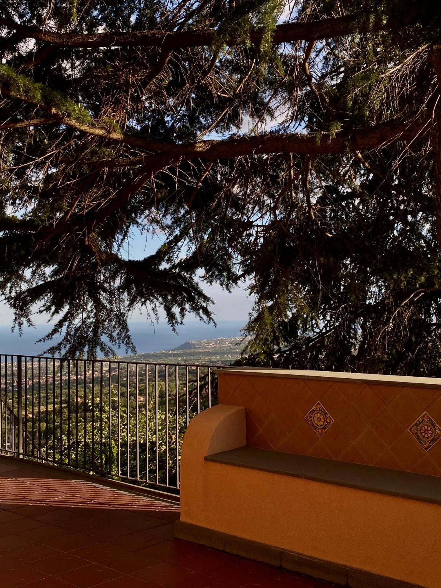 Tenuta Kiwi Dell'Etna Milo Exteriér fotografie
