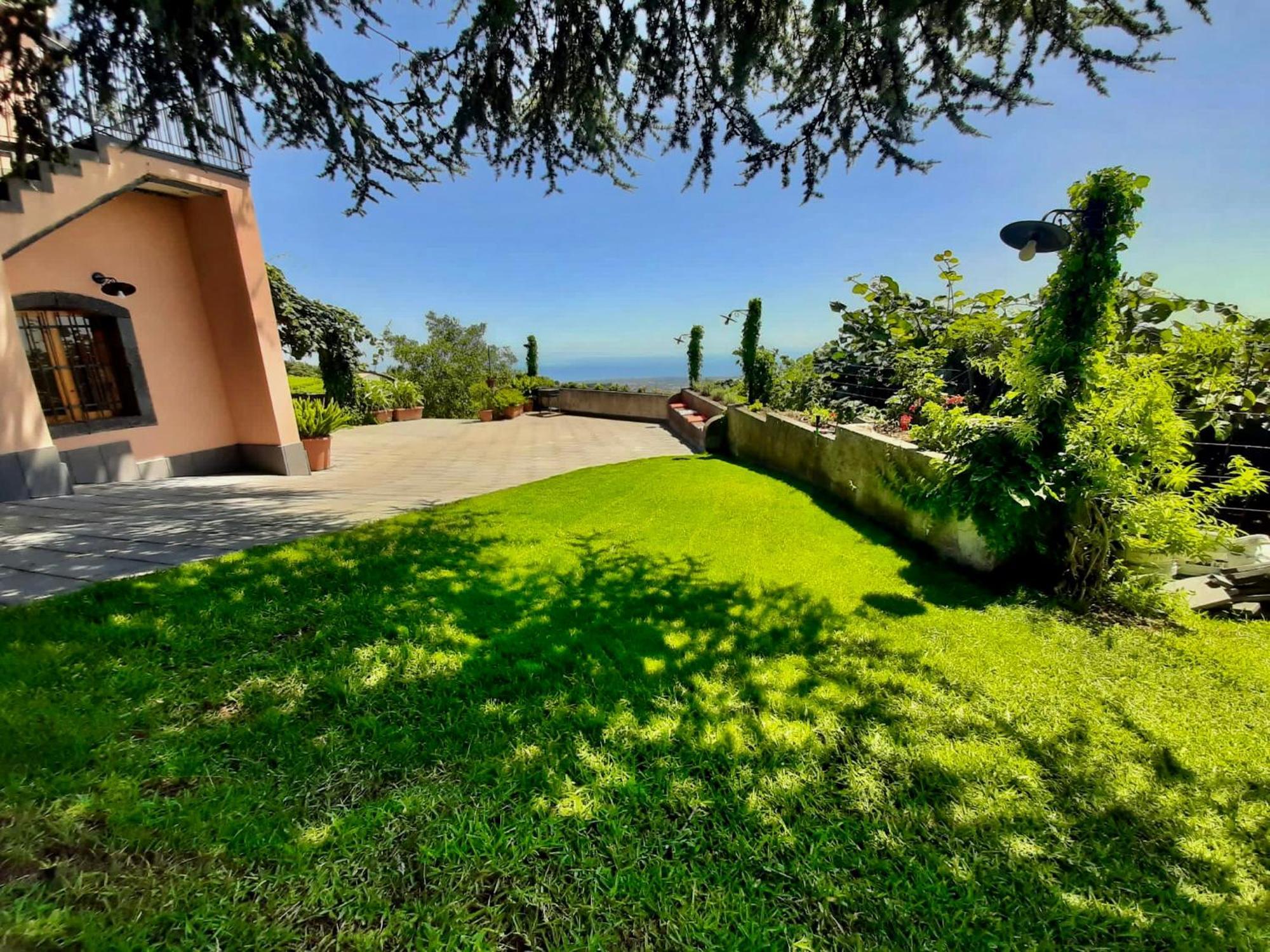 Tenuta Kiwi Dell'Etna Milo Exteriér fotografie